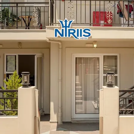 Niriis Aparthotel
